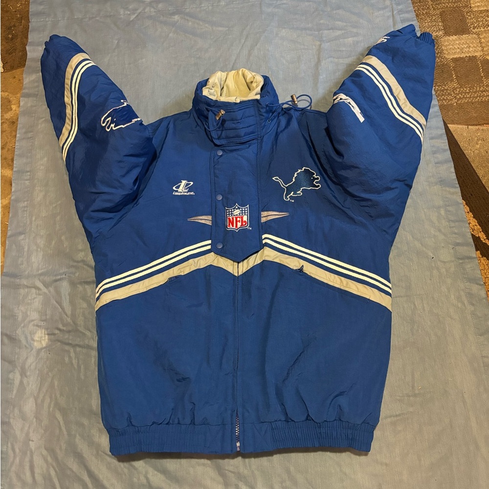 Vintage vintage logo athletic pro line authentic Detroit Lions coat/jacket sizeL